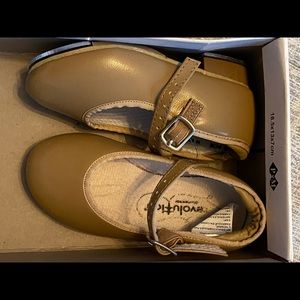 Revolution tan tap shoes